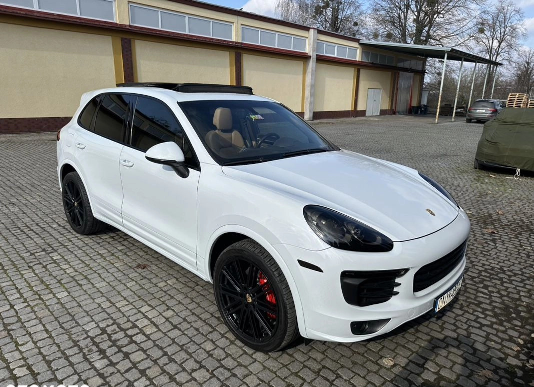 Porsche Cayenne cena 169000 przebieg: 192500, rok produkcji 2015 z Nysa małe 191